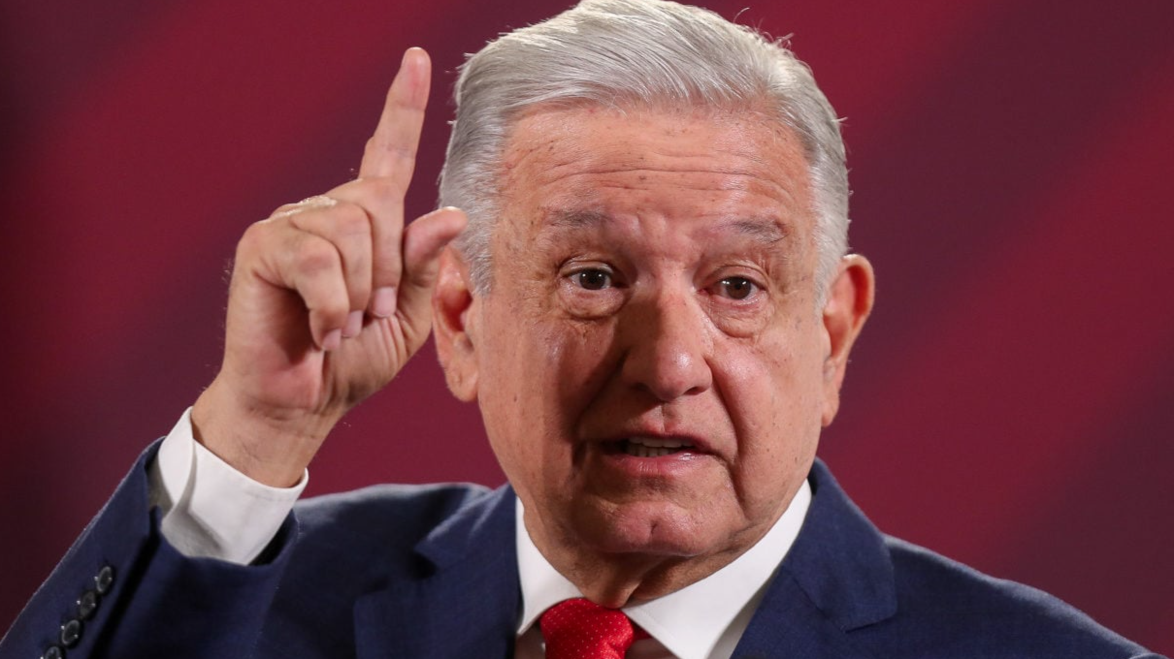 ‘No me meto en eso, soy respetuoso’: López Obrador sobre video de hijo de Xóchitl Gálvez